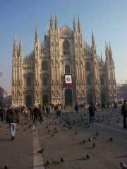 Xtrallusion photo gallery of Italy. Photos, pictures, images and photographs of the Italian Rivieras, the Italian Lakes, the Italian Alps, the Cinque Terre, the Amalfi coast and some of the most beautiful corners of Italy. Plus photos of Italian cities such as Pisa, Milan, Genoa and Rome.